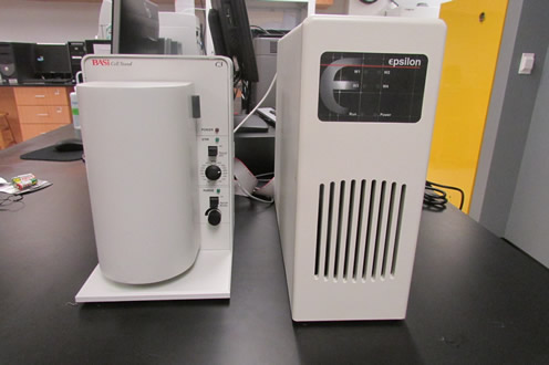 Epsilon: Basi Electrochemistry Cell Stand